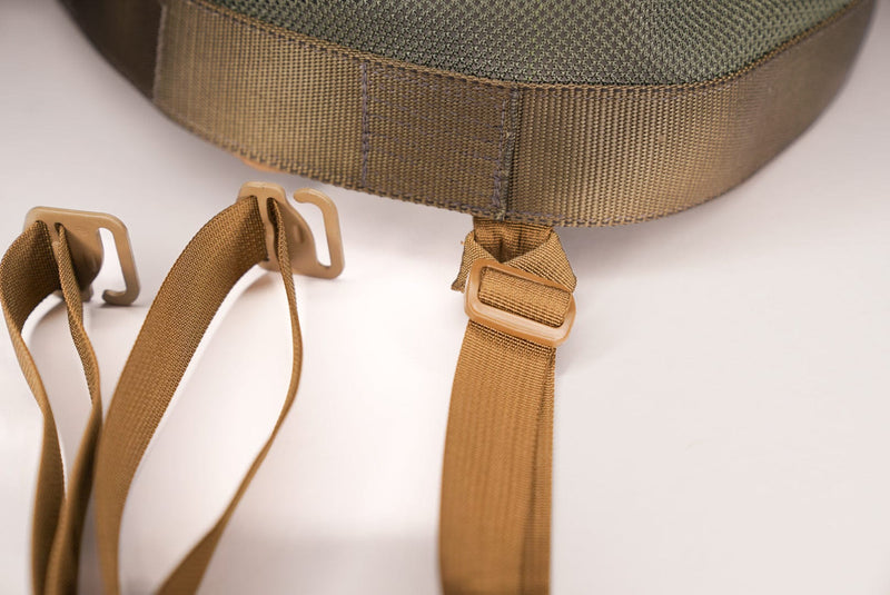 Load image into Gallery viewer, Praxis Tree Saddle on Display Close Up of Leg Straps